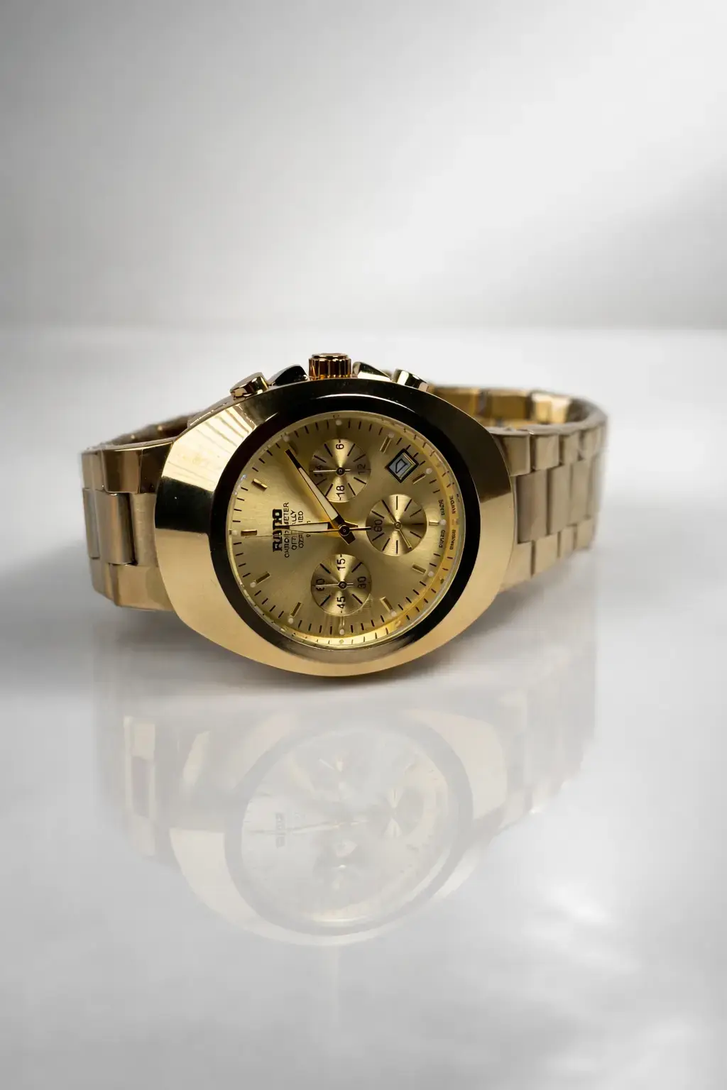 Gold Chronograph Watch (4)